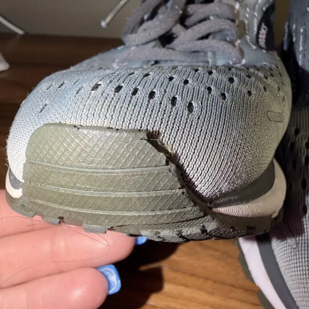 Brooks Ghost 13 Women’s Running Shoes – Grey/Black – us 9.5